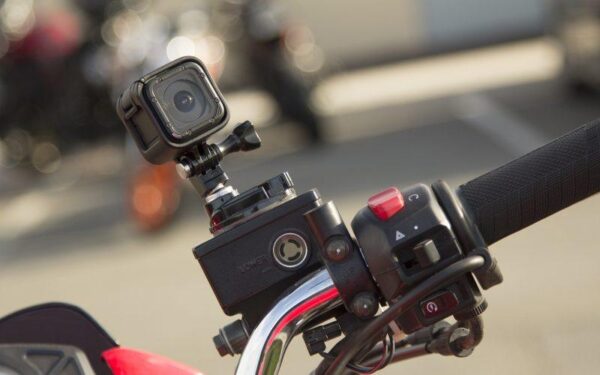 Mẹo sử dụng camera xe máy cho các phượt thủ