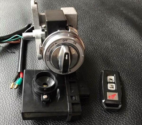 Bộ Ổ Khóa Smart Key Exciter 150
